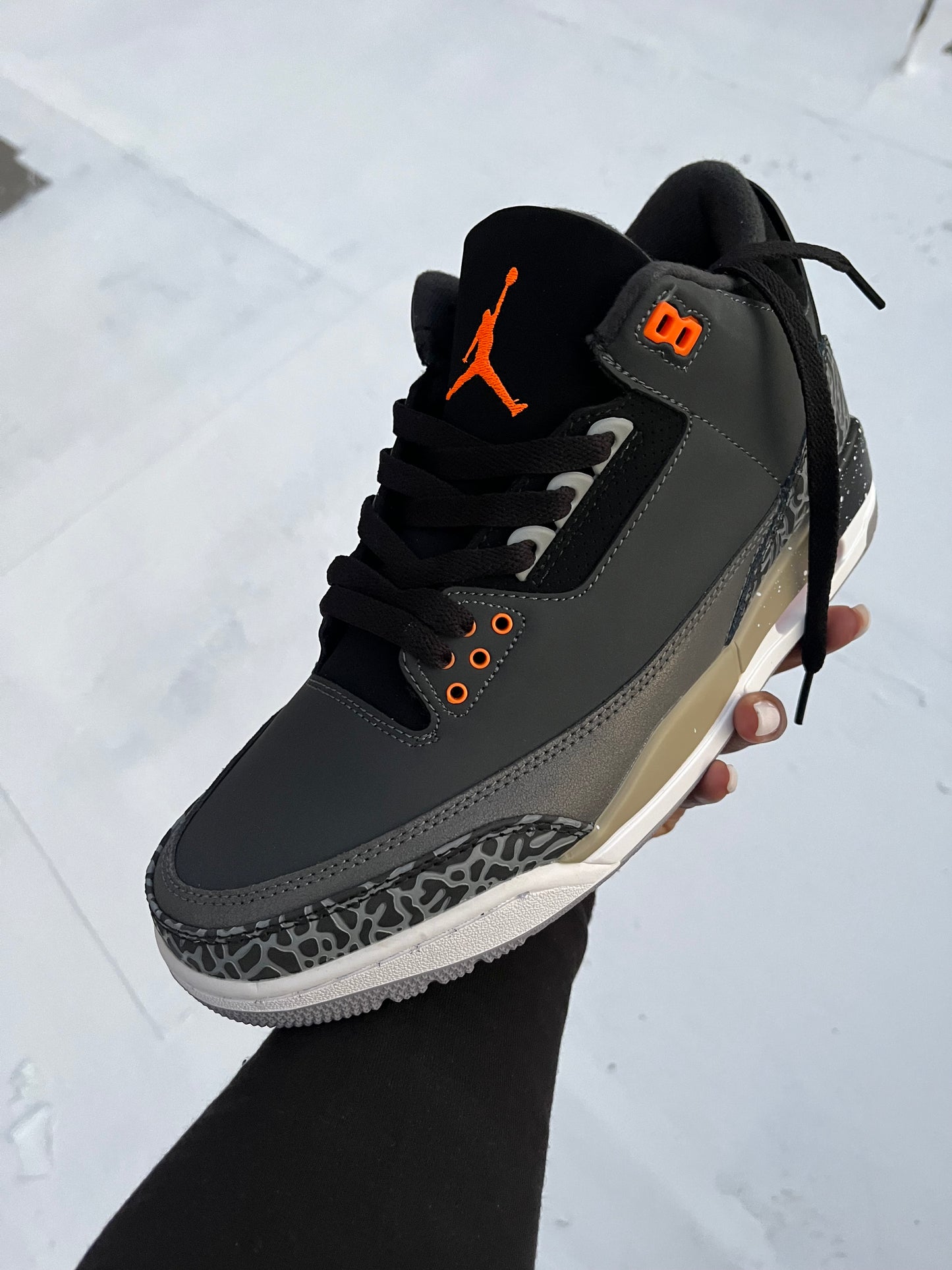 AIR JORDAN 3 RETRO